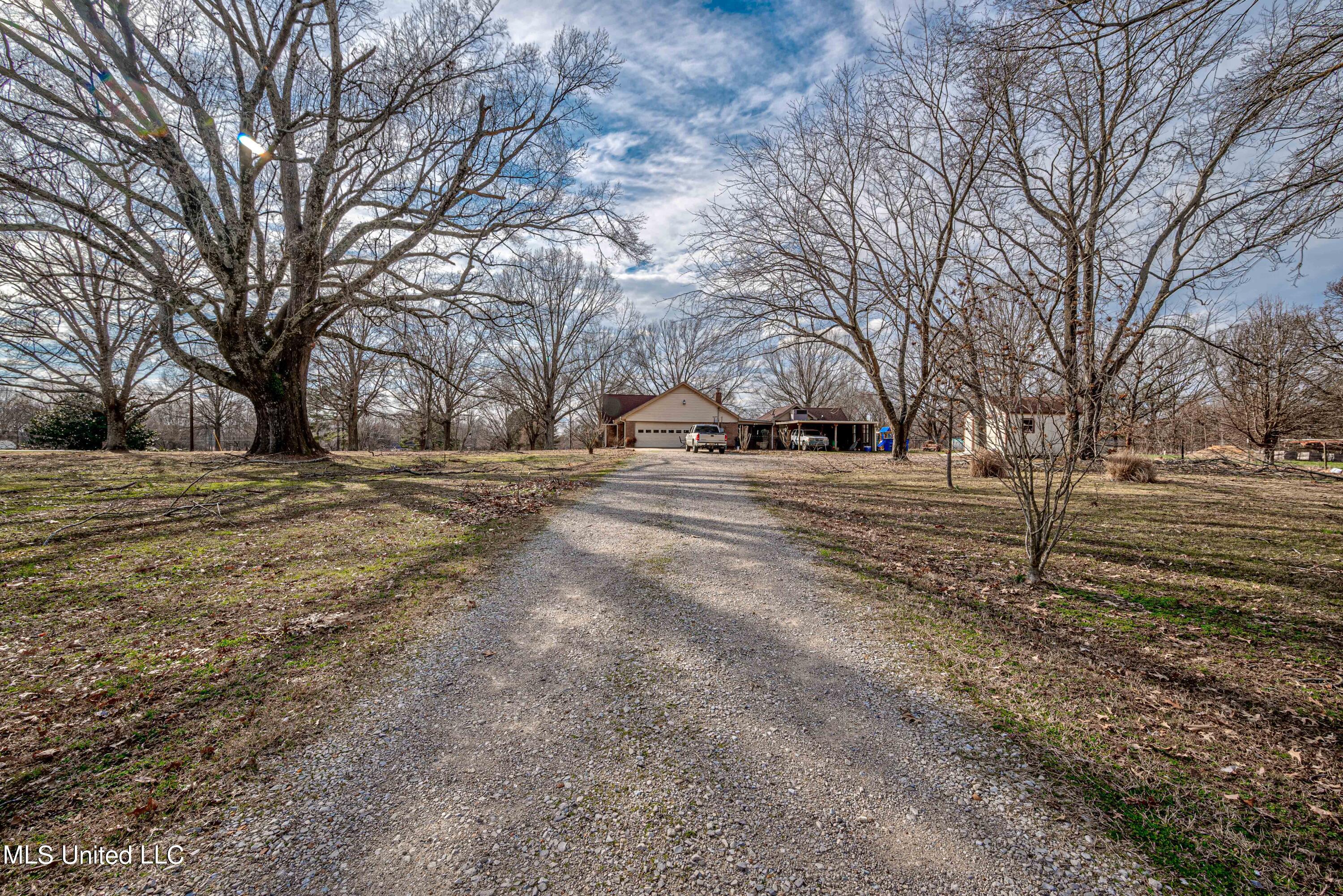 9900 Quail Road Olive Branch, MS 38654 - Photo 3 of 20 Front-7