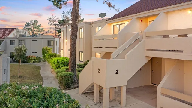 $128,000 | 3730 Desert Marina Drive, Unit 17, Laughlin, NV 89029