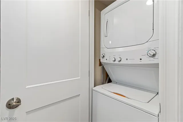 $128,000 | 3730 Desert Marina Drive, Unit 17, Laughlin, NV 89029