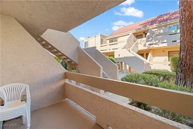 $128,000 | 3730 Desert Marina Drive, Unit 17, Laughlin, NV 89029