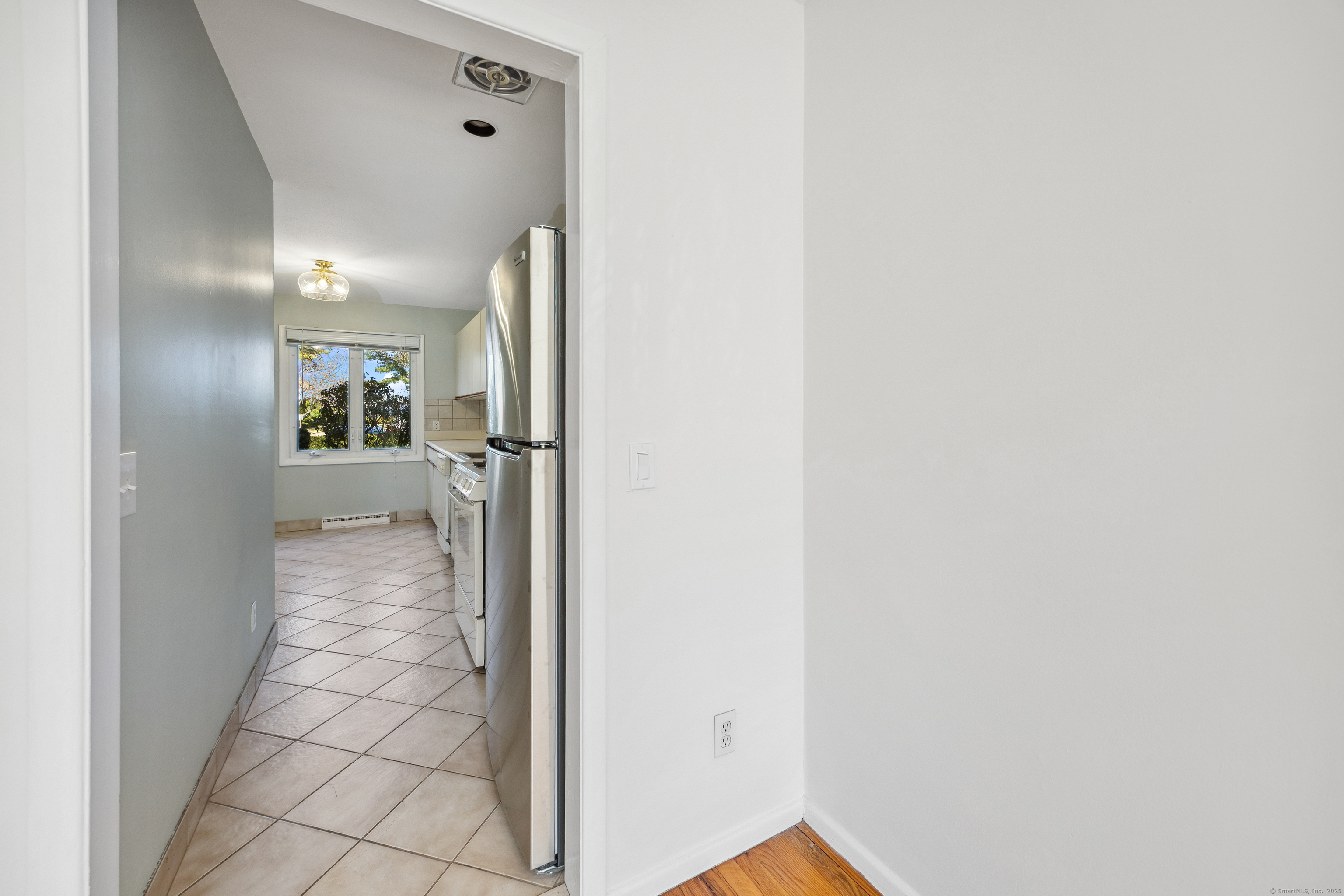 109 Florence Road, Unit A Branford, CT 06405 - Photo 13 of 26