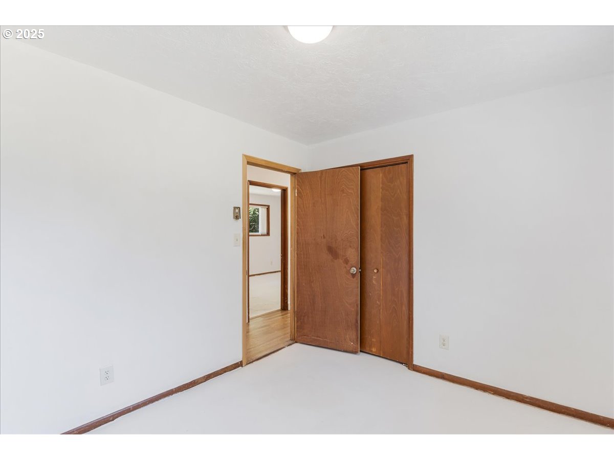 421 Waters Road Castle Rock, WA 98611 - Photo 28 of 46 Gallery Image 28