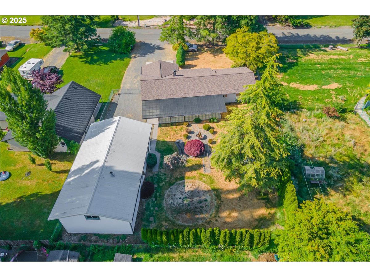 421 Waters Road Castle Rock, WA 98611 - Photo 6 of 46 Gallery Image 6