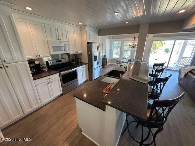 $2,500 | 210 Twin Lakes Court, Sunset Beach, NC 28468