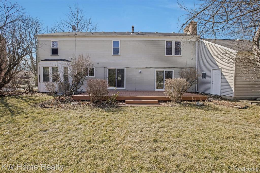35690 Fredericksburg Road Farmington Hills, MI 48331 - Photo 19 of 25