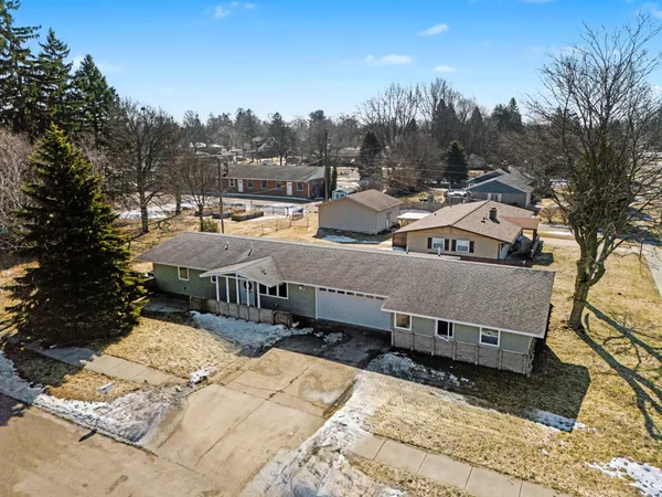 $310,000 | 602 Resseguie Street, Ludington, MI 49431
