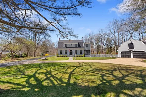 $2,499,000 | 321 South Main Street, Cohasset, MA 02025