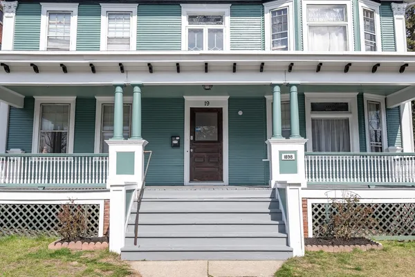 $579,900 | 19-21 Beechwood Avenue, Springfield, MA 01108