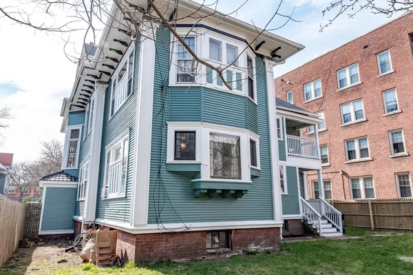 $579,900 | 19-21 Beechwood Avenue, Springfield, MA 01108