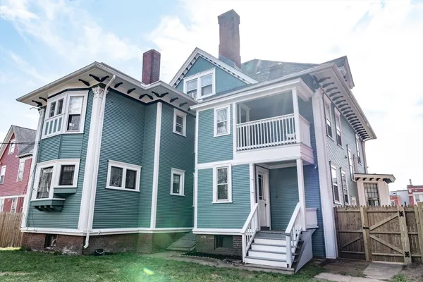 $579,900 | 19-21 Beechwood Avenue, Springfield, MA 01108