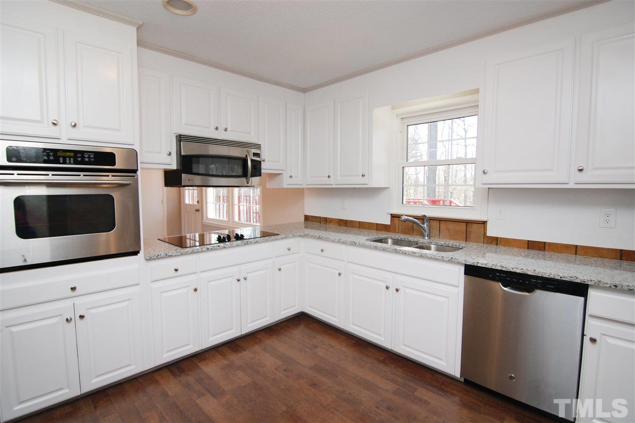 452 Covered Bridge Road Clayton, NC 27520 - Photo 11 of 25 Gallery Image 11