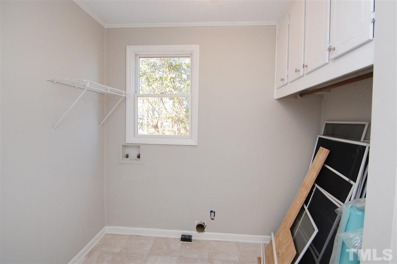 452 Covered Bridge Road Clayton, NC 27520 - Photo 13 of 25 Gallery Image 13