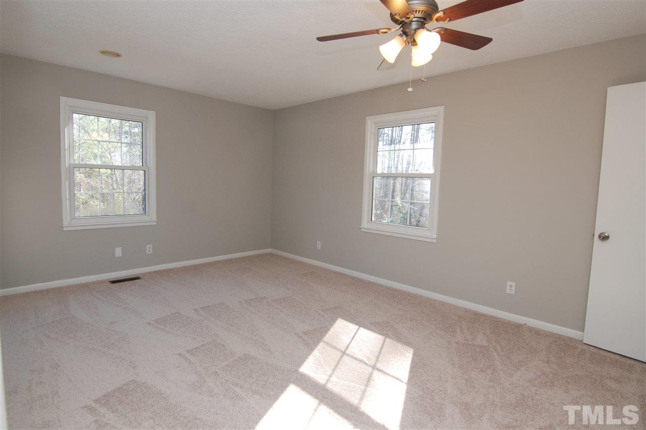 452 Covered Bridge Road Clayton, NC 27520 - Photo 17 of 25 Gallery Image 17
