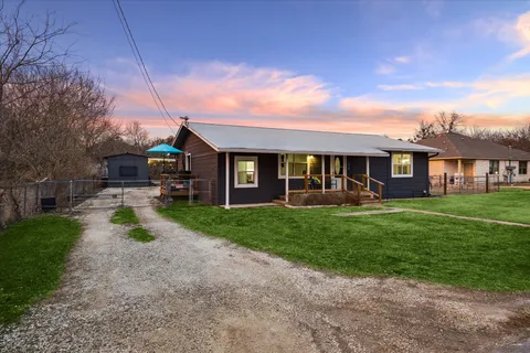 $379,000 | 210 Fallwell Street, Liberty Hill, TX 78642