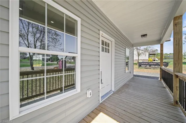 $320,000 | 274 Viewmont Lane, Ronda, NC 28670