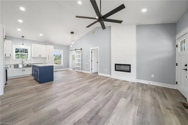 $320,000 | 274 Viewmont Lane, Ronda, NC 28670