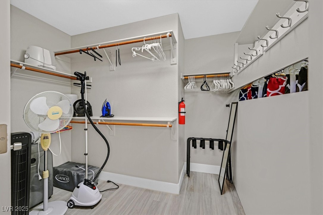 2735 Peekskill Avenue Henderson, NV 89052 - Photo 21 of 35