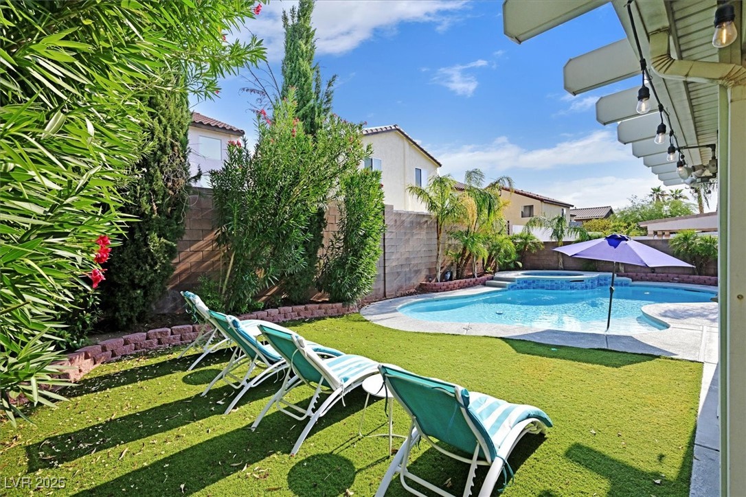 2735 Peekskill Avenue Henderson, NV 89052 - Photo 32 of 35