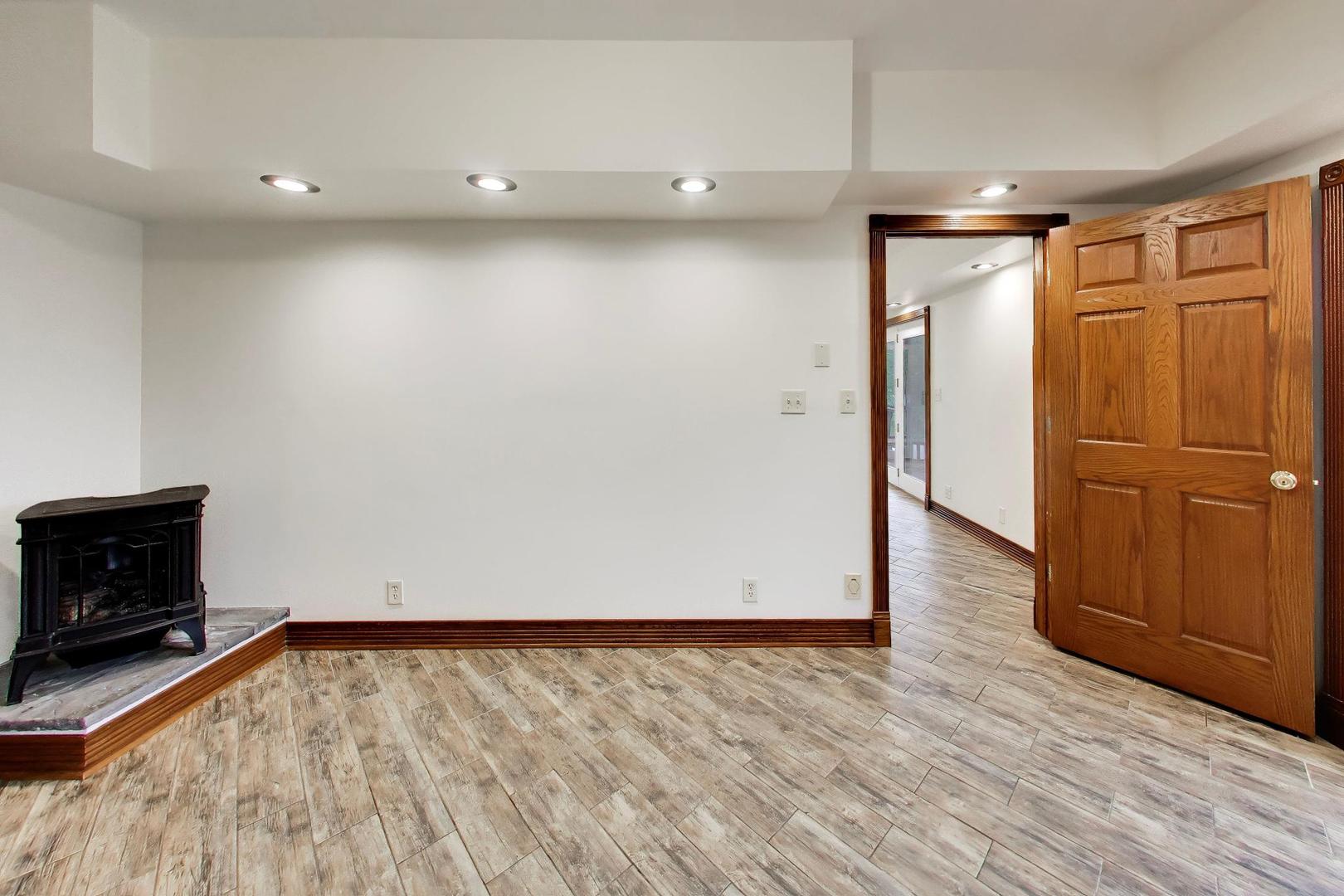 401 North River Road Fox River Grove, IL 60021 - Photo 24 of 53 Gallery Image 24
