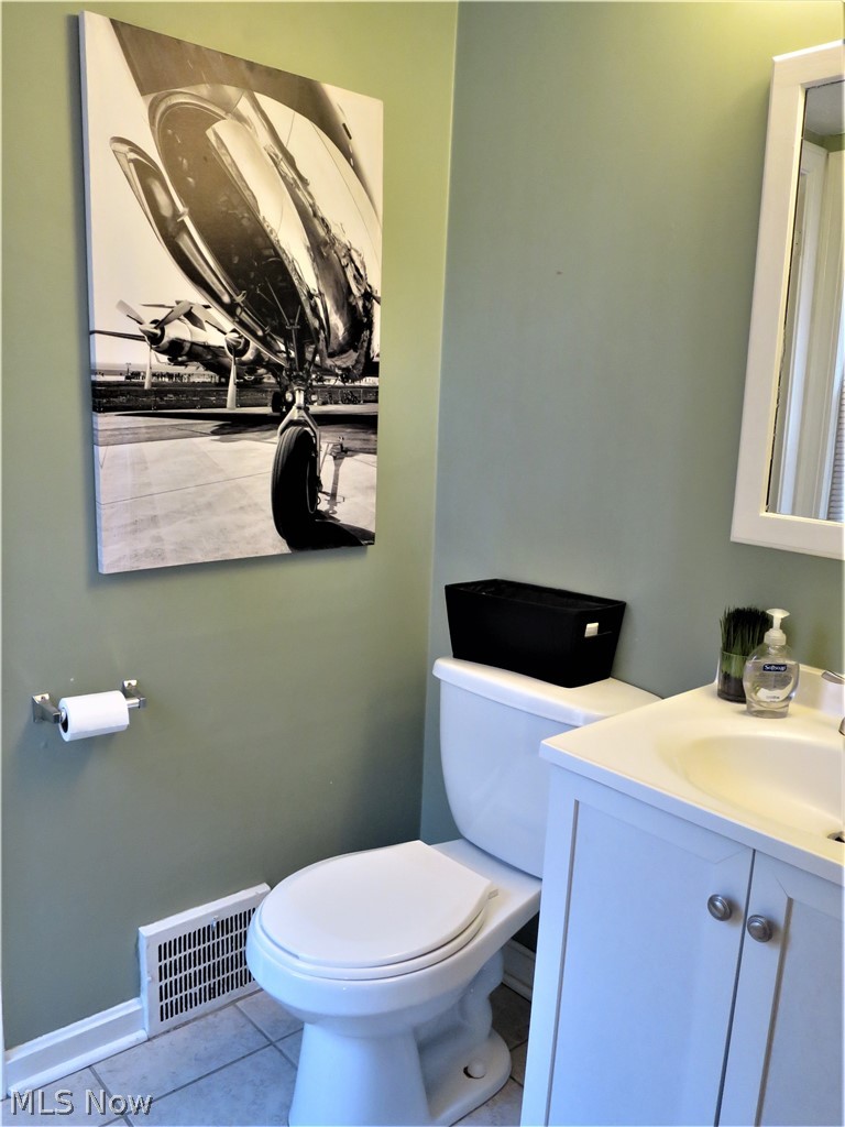 3902 Tyndall Road Cleveland, OH 44118 - Photo 15 of 34 Gallery Image 15