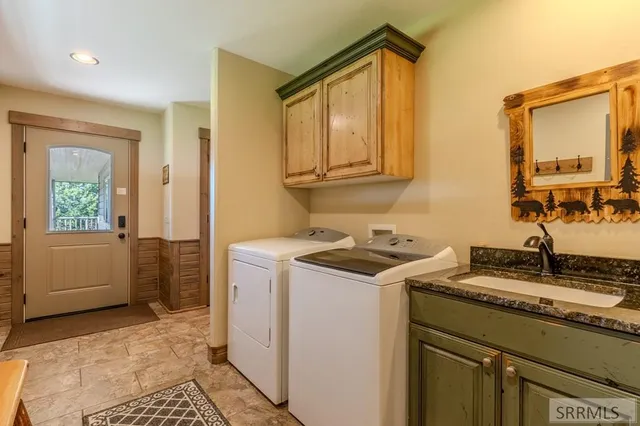 $1,198,000 | 4185 Grandview Road, Island Park, ID 83429