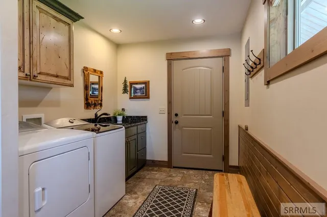 $1,198,000 | 4185 Grandview Road, Island Park, ID 83429