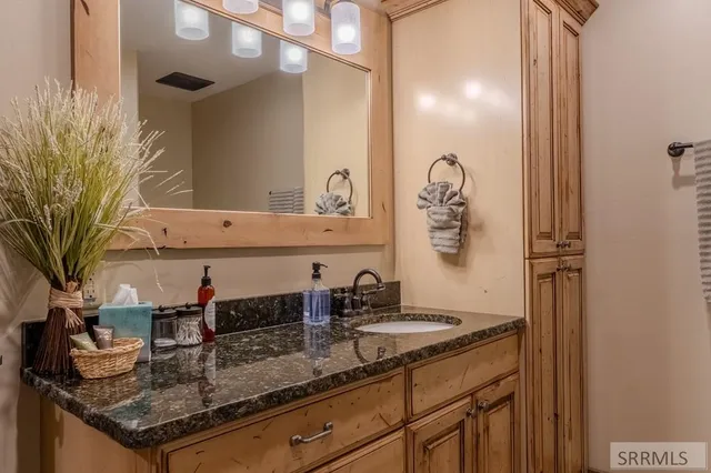 $1,198,000 | 4185 Grandview Road, Island Park, ID 83429