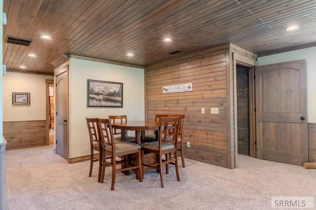 $1,198,000 | 4185 Grandview Road, Island Park, ID 83429