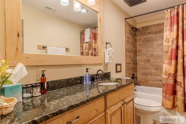 $1,198,000 | 4185 Grandview Road, Island Park, ID 83429