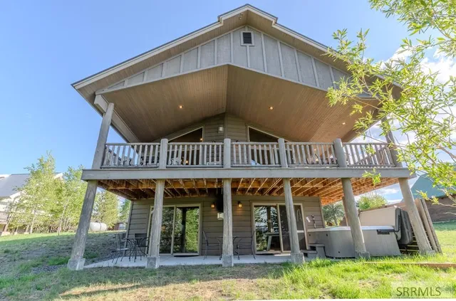 $1,198,000 | 4185 Grandview Road, Island Park, ID 83429
