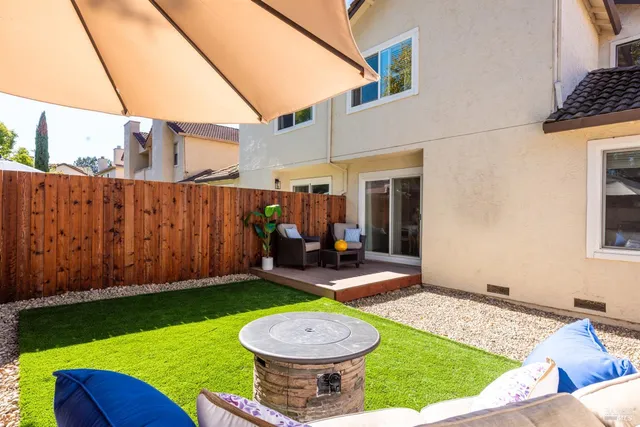 $595,000 | 114 Francis Circle, Rohnert Park, CA 94928