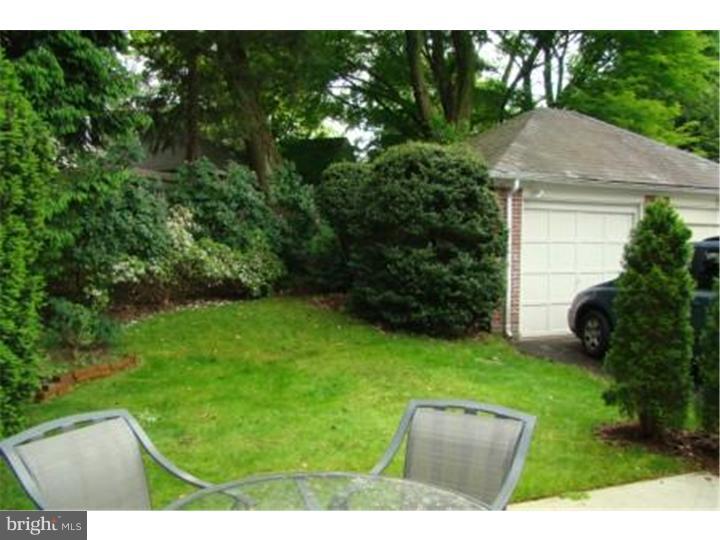 204 Hewett Road Wyncote, PA 19095 - Photo 23 of 25 Exterior Back