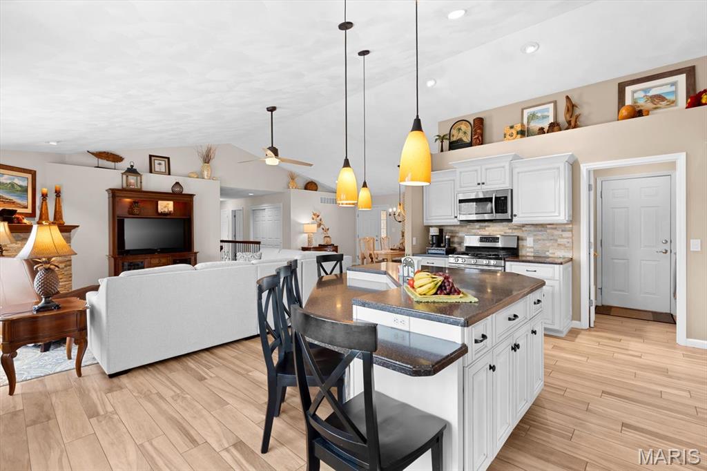 108 Calypso Drive Belleville, IL 62221 - Photo 18 of 59