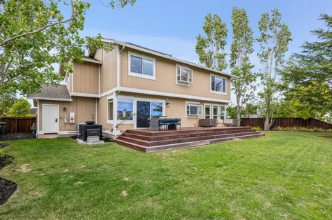 $3,149,413 | 640 Marlin Court, Redwood Shores, CA 94065