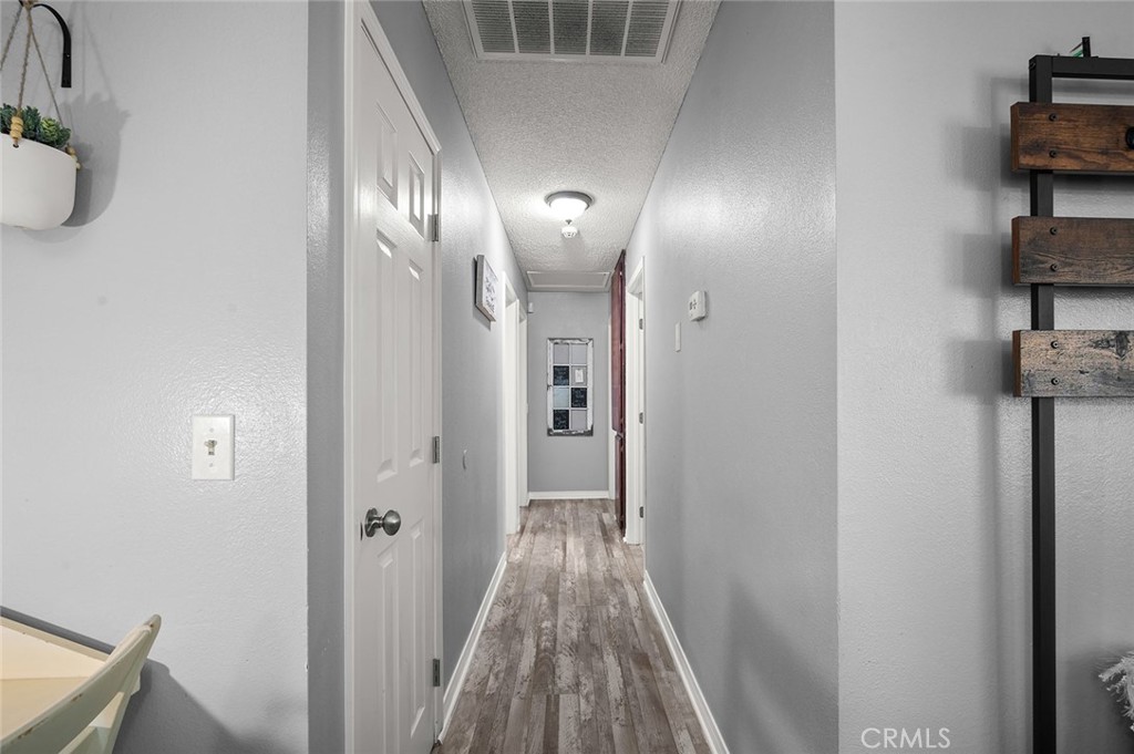 12827 Tamiani Road Apple Valley, CA 92308 - Photo 19 of 46