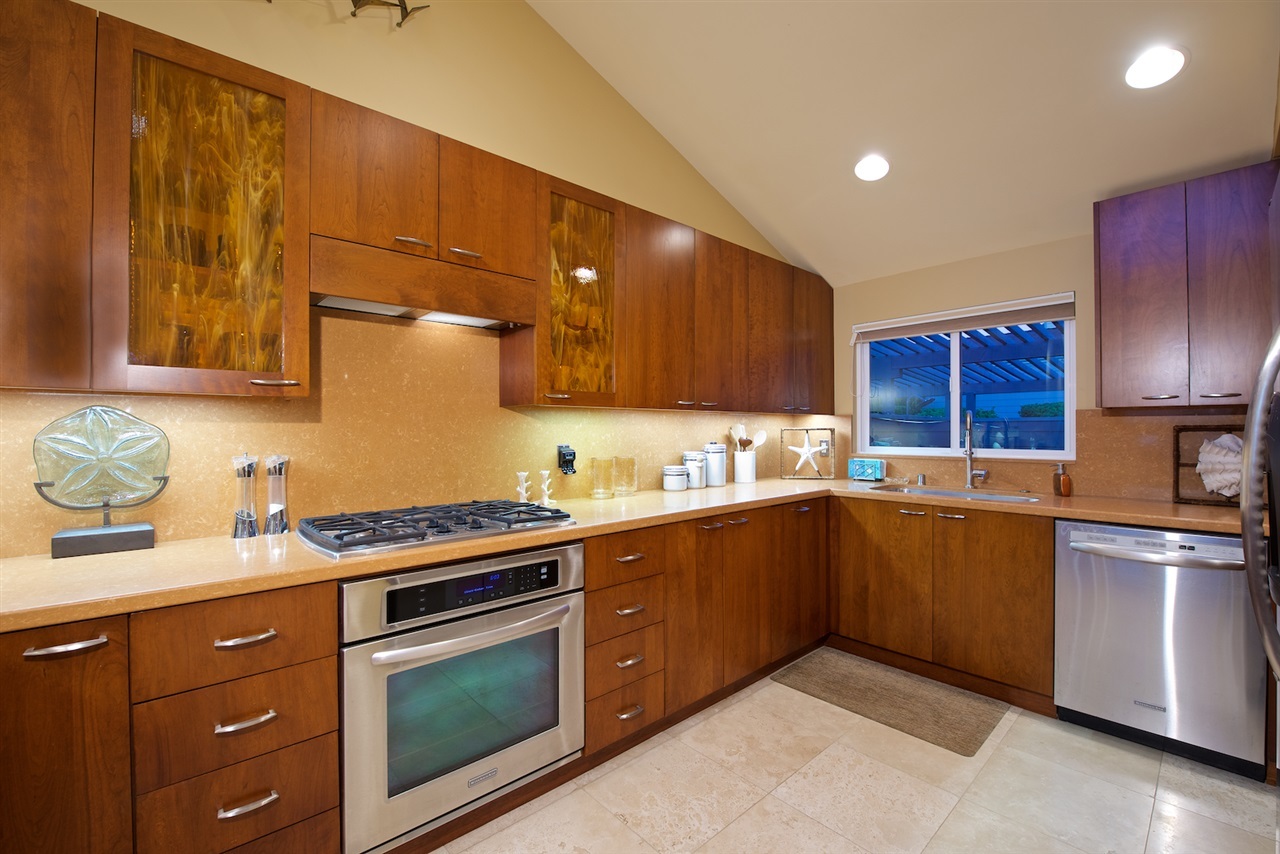 1860 Parliament Road Encinitas, CA 92024 - Photo 14 of 21 Gallery Image 14