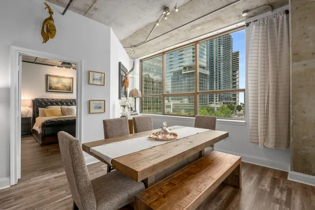 $359,900 | 115 West Peachtree Place Northwest, Unit 615, Atlanta, GA 30313