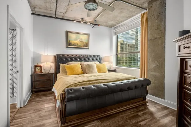 $359,900 | 115 West Peachtree Place Northwest, Unit 615, Atlanta, GA 30313