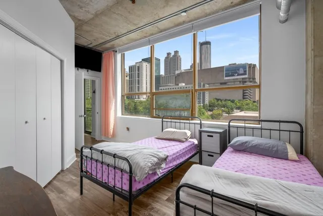 $359,900 | 115 West Peachtree Place Northwest, Unit 615, Atlanta, GA 30313