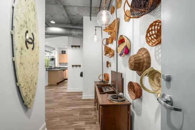 $359,900 | 115 West Peachtree Place Northwest, Unit 615, Atlanta, GA 30313