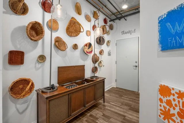 $359,900 | 115 West Peachtree Place Northwest, Unit 615, Atlanta, GA 30313