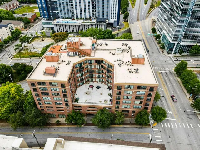$359,900 | 115 West Peachtree Place Northwest, Unit 615, Atlanta, GA 30313