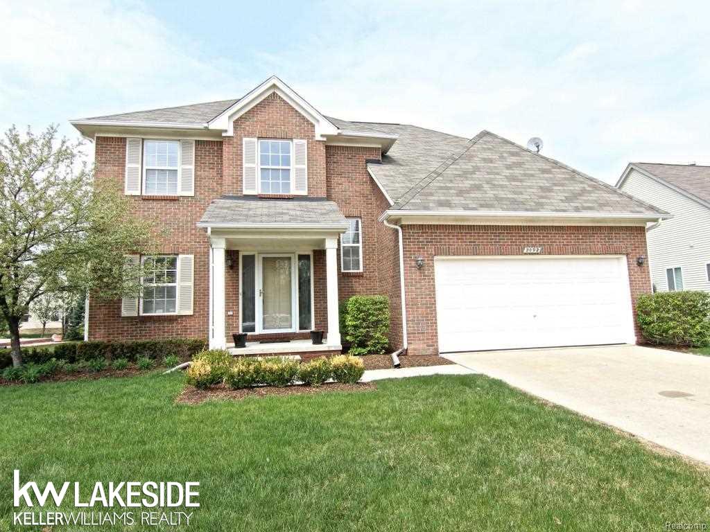 2092 Cattail Circle Rochester Hills, MI 48309 - Photo 2 of 48