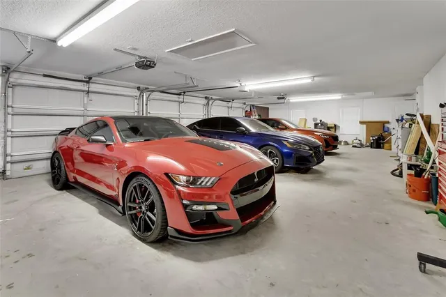 $879,900 | 1545 Covered Bridge Drive, Deland, FL 32724