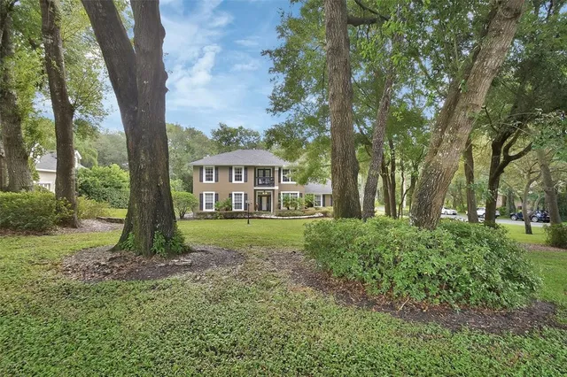 $879,900 | 1545 Covered Bridge Drive, Deland, FL 32724