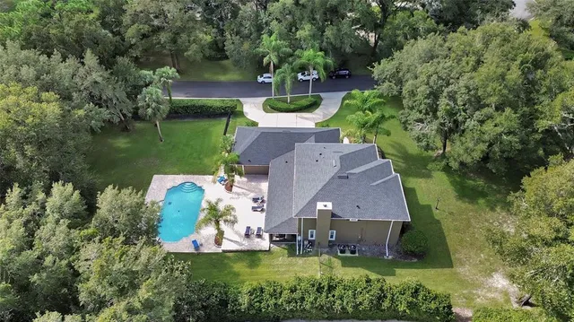 $879,900 | 1545 Covered Bridge Drive, Deland, FL 32724
