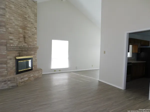 $1,595 | 9006 Roquefort, San Antonio, TX 78250