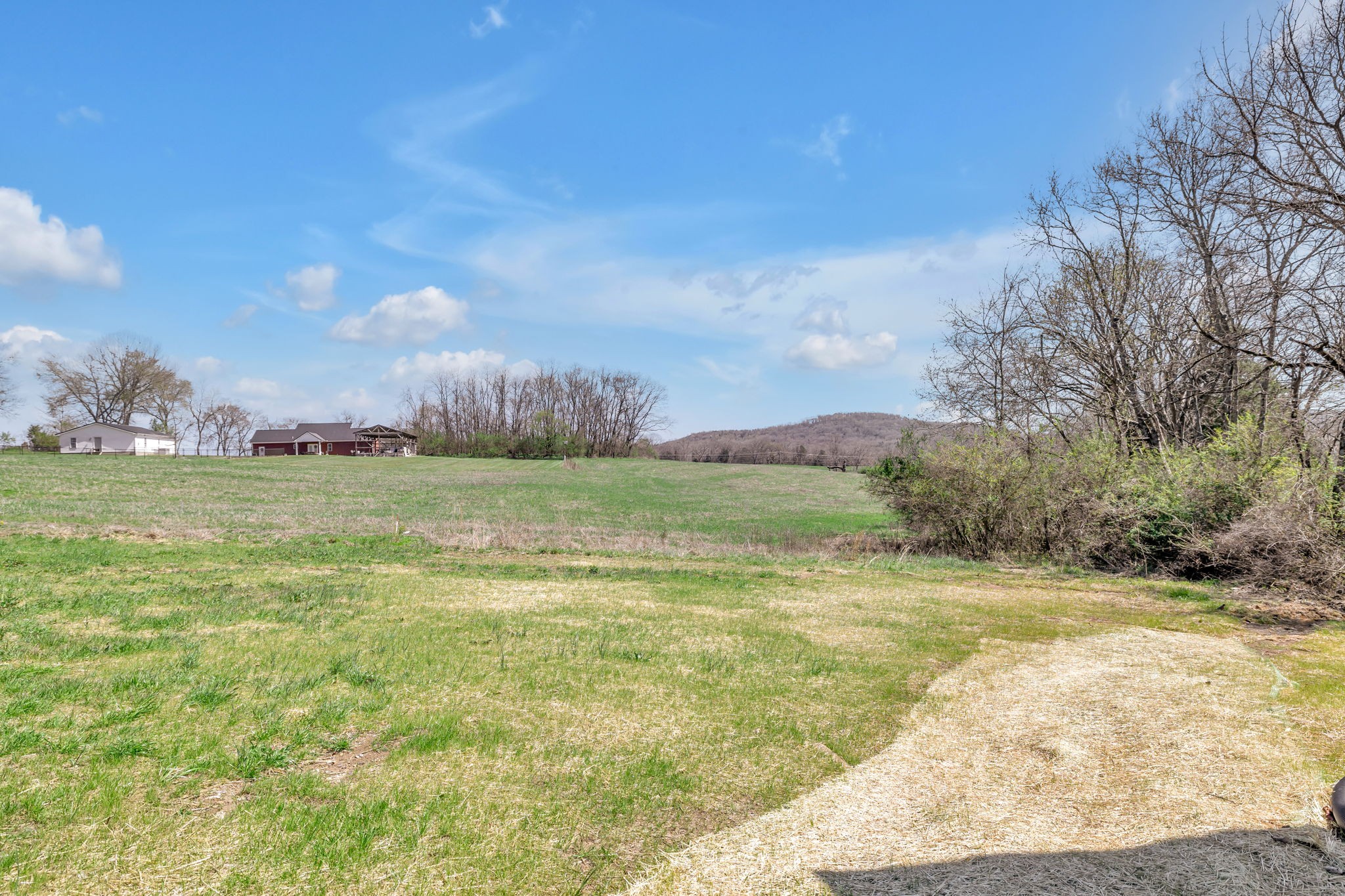 127 Lock 6 Road Hartsville, TN 37074 - Photo 33 of 35 a view of a field with an ocean view in back