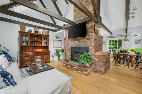 $799,900 | 123 Asa Meigs Road, Marstons Mills, MA 02648