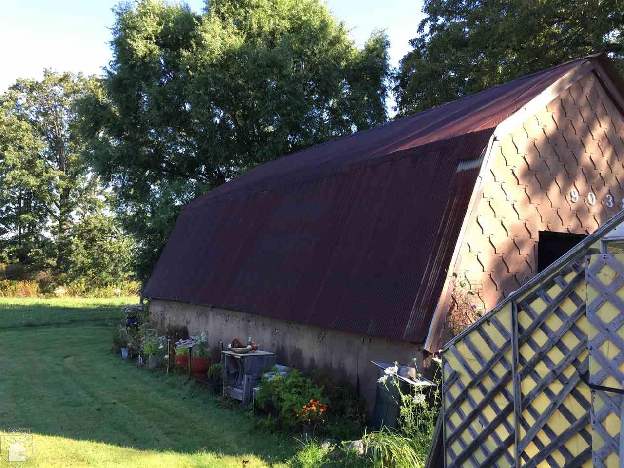 9038 Green Road Goodells, MI 48027 - Photo 22 of 25